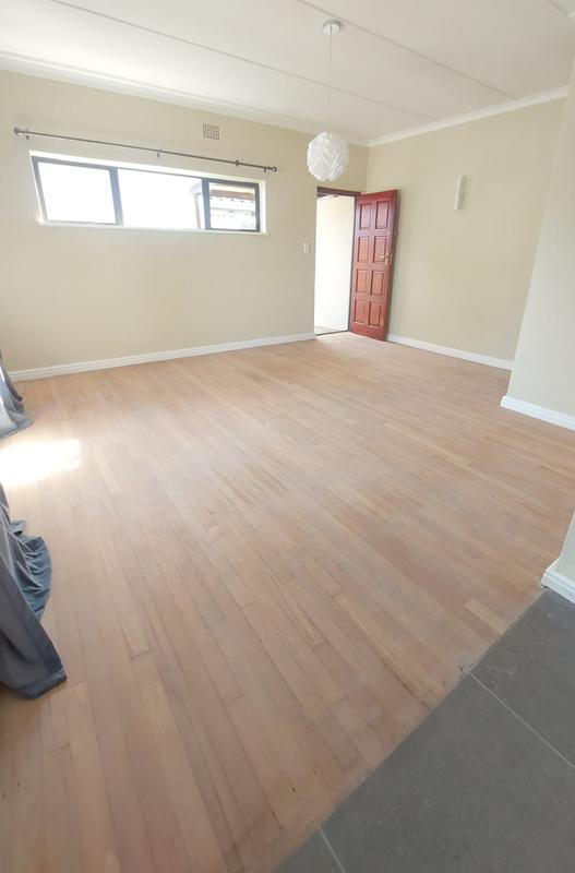 To Let 3 Bedroom Property for Rent in Goodwood Central Western Cape